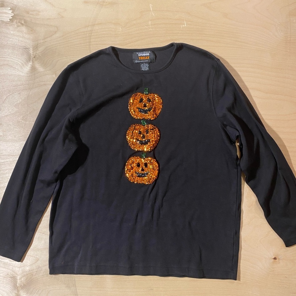 Studio Treat Long Sleeve Tee Large (IT)